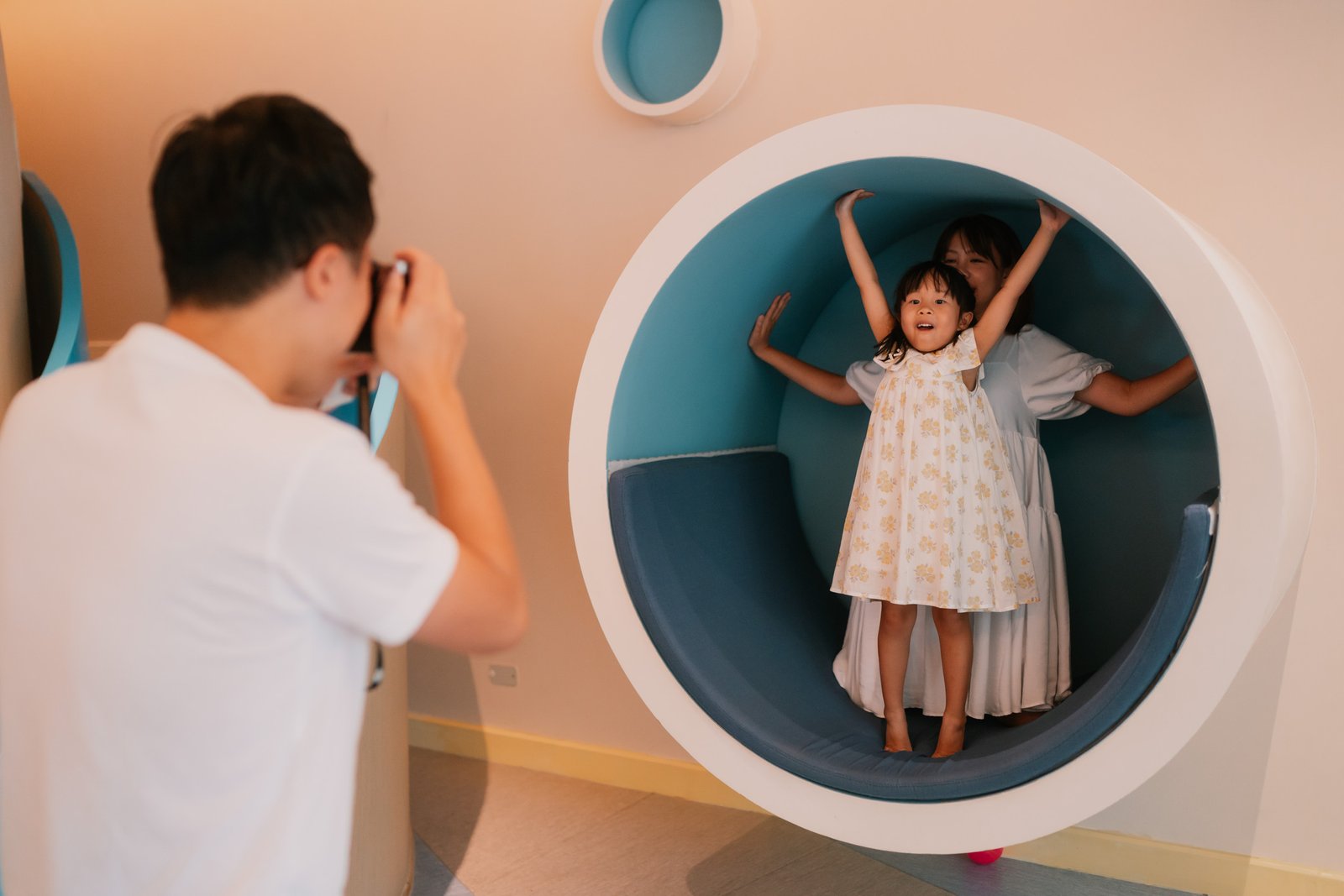 Candid moments of family photoshoot in InterContinental Phu Quoc